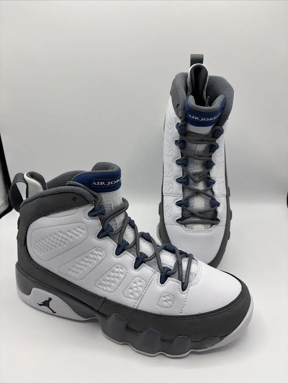 Jordan Air Jordan 9 Retro (GS) White/Blue/Gray Kids Sneaker 7Y HV4574-100